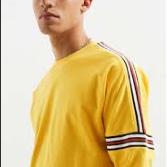 Urban Outfitters Ribbed Knit Drop Shoulder Shirt - Picture 2 of 4